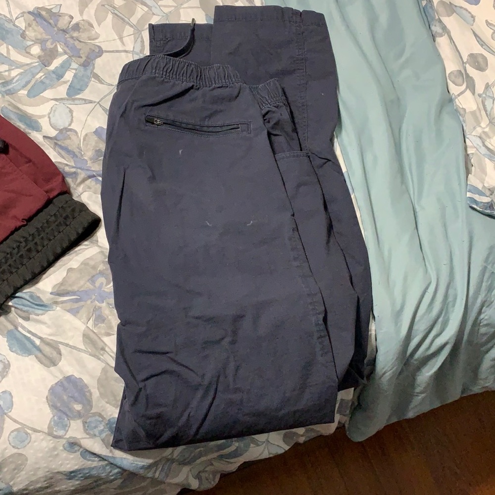 Navy BYLT weekender pant
